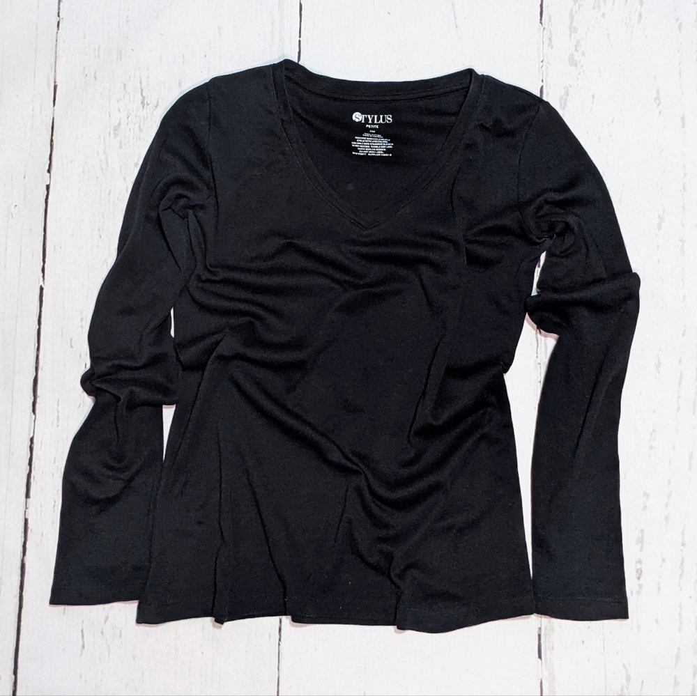 STYLUS Black V-Neck Long Sleeve Shirt